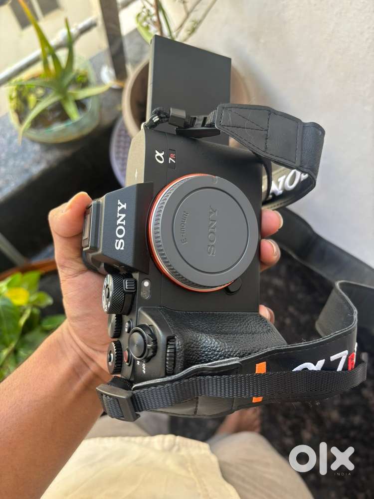 Sony Alpha ILCE-7RM5 , Sony a7R5 - Cameras & Lenses - 1825865818