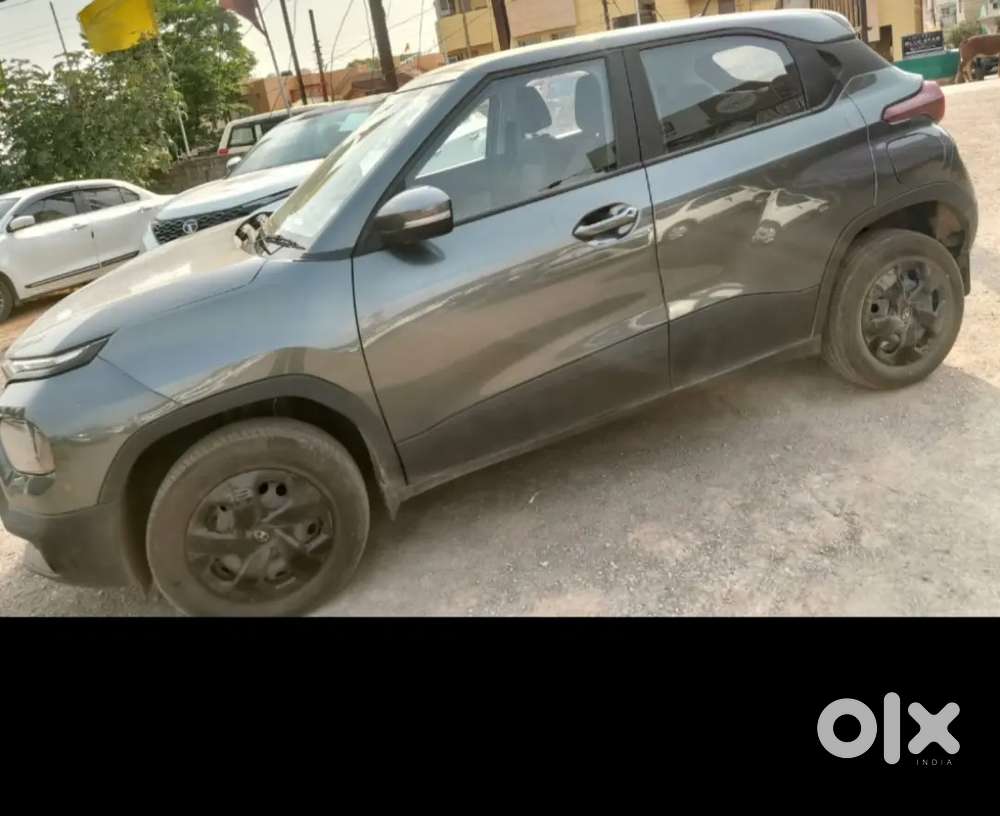 Tata Punch 2025 Petrol 4000 Km Driven