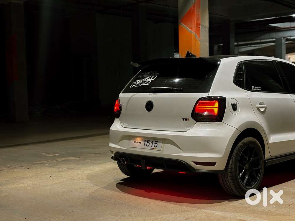 Volkswagen Polo Highline 2016 Petrol