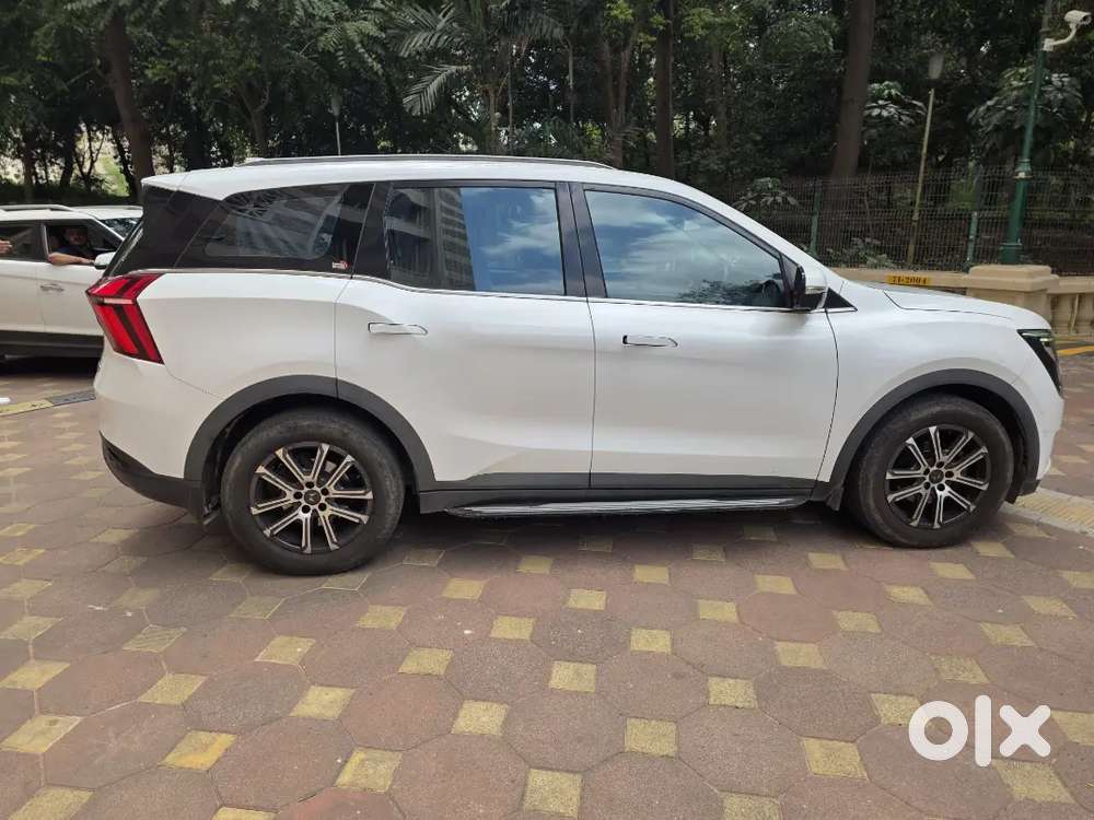 Mahindra Xuv700 2023 Diesel 43500 Km Driven