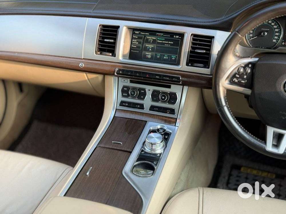 Jaguar Xf 2.2 Litre Luxury, 2015, Diesel