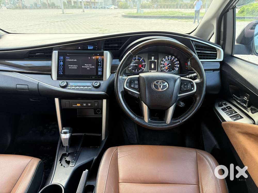 Toyota Innova Crysta 2.8z Automatic, 2018, Diesel