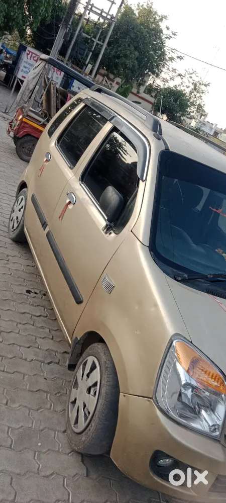 Good Condition Paise Ki Problem For Sale Charu Tyre Naya Hai