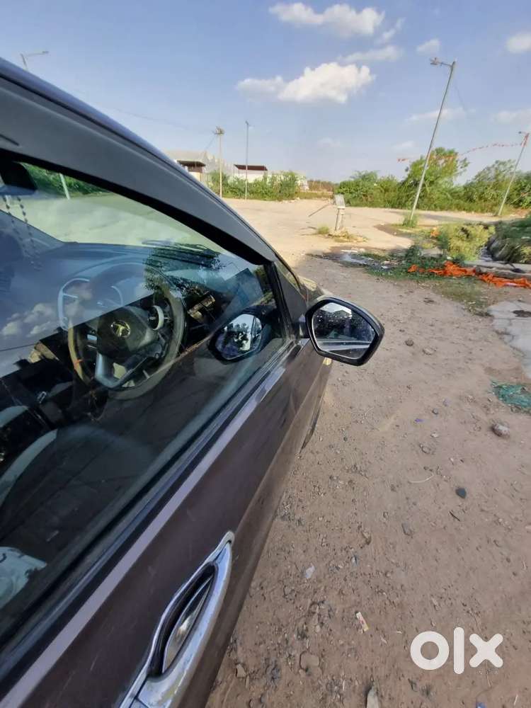 Tata Tiago 2017 Petrol 94000 Km Driven