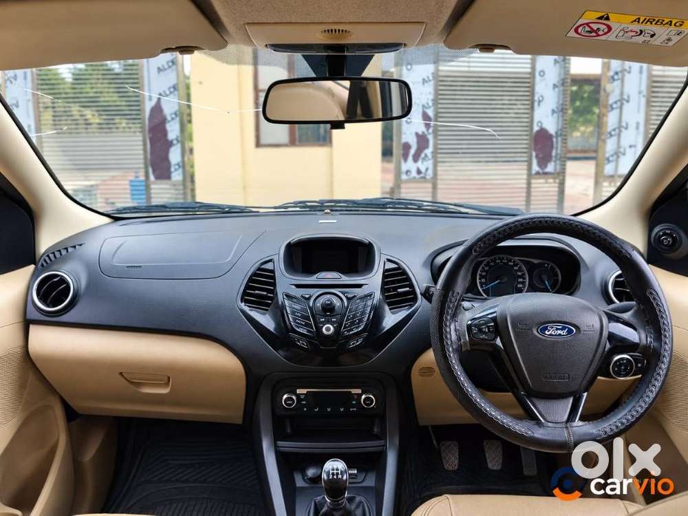 Ford Aspire Titatinium Blu Ti-vct, 2016