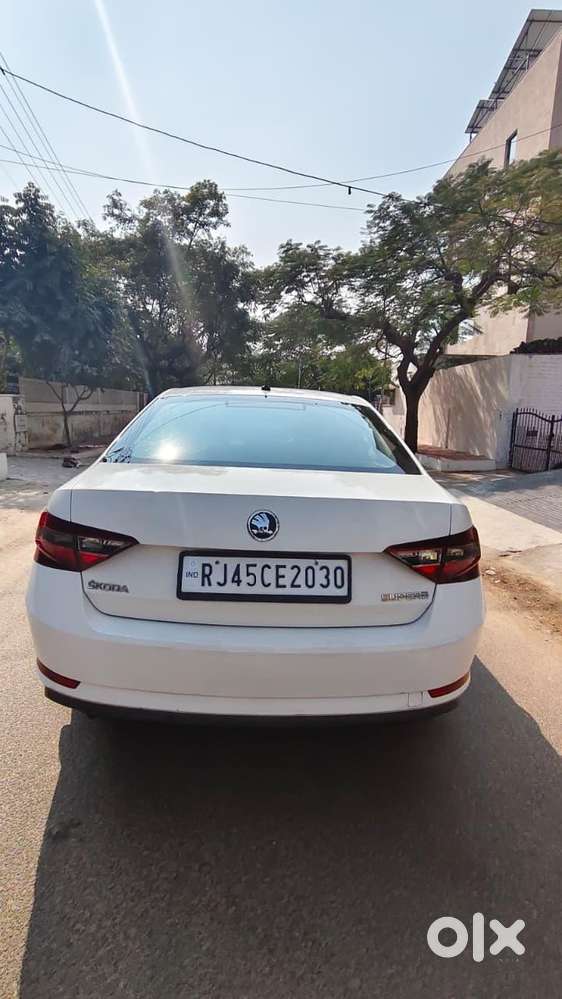 Skoda Superb Style 2.0 Tdi At, 2018, Diesel