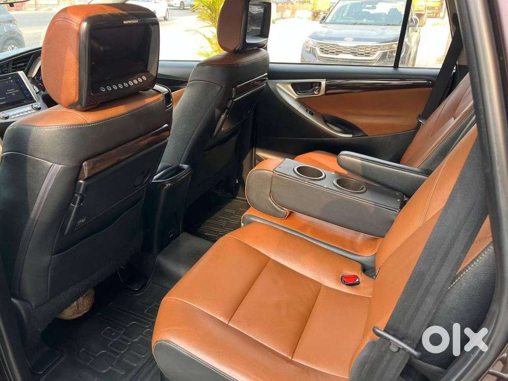 Toyota Innova Crysta 2.8 Z, 2018, Diesel