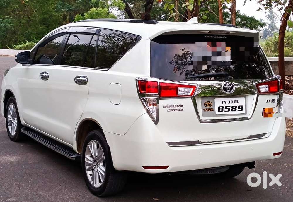 Toyota Innova Crysta 2.8z Automatic, 2016, Diesel