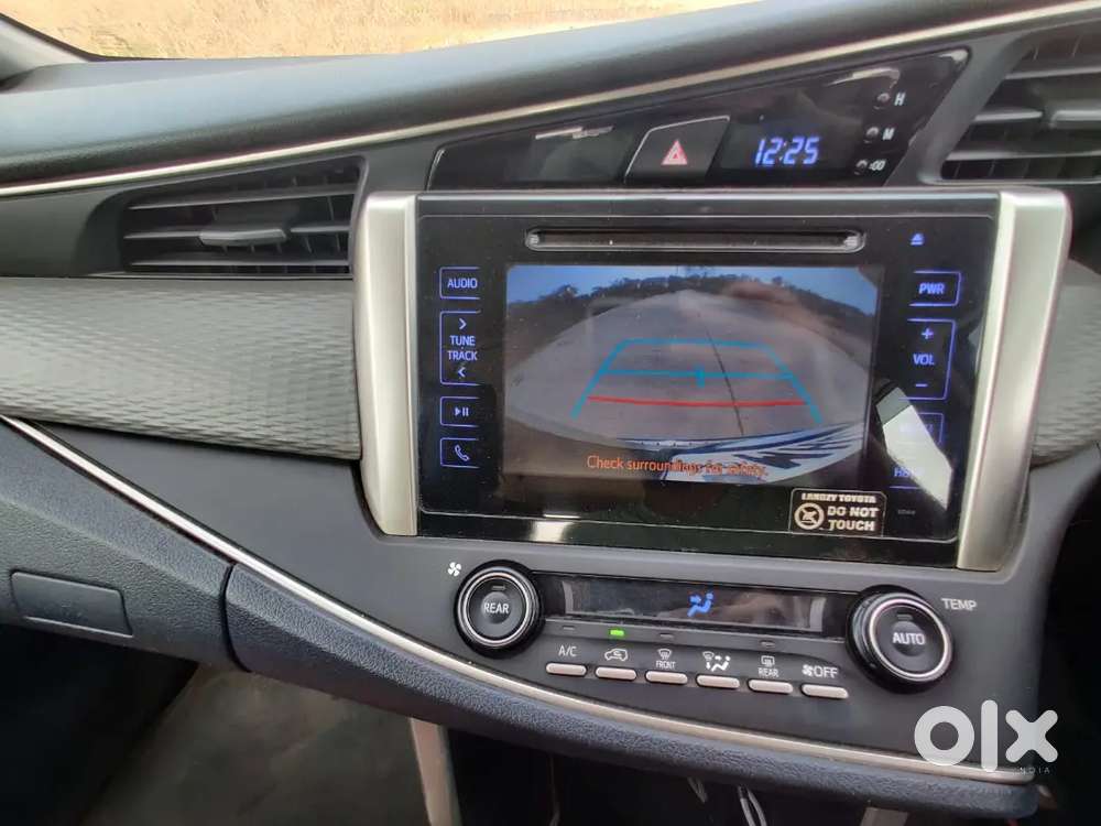 Toyota Innova Crysta 2019 Diesel 60000 Km Driven