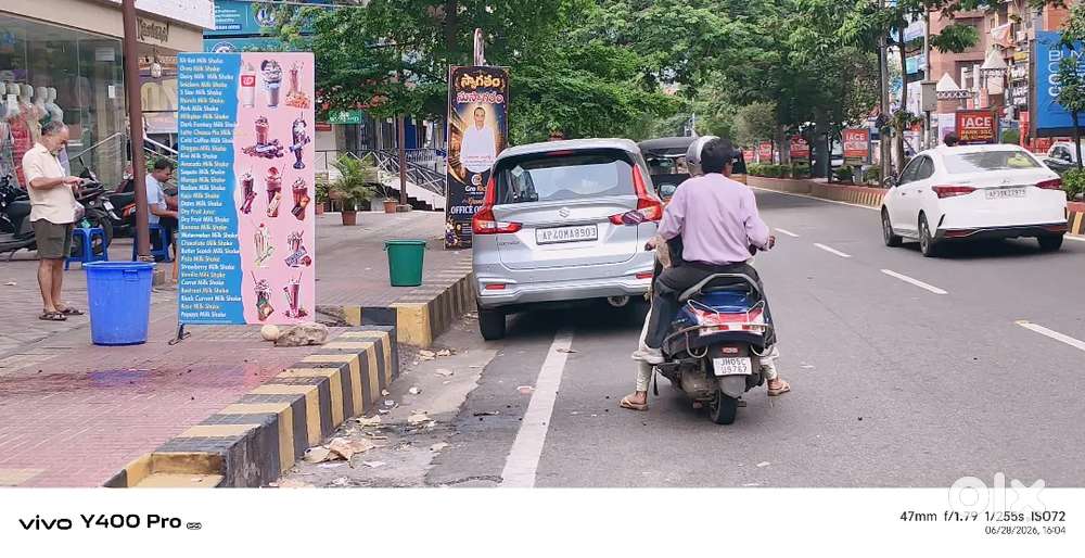 Maruti Suzuki Ertiga 2026 Cng & Hybrids 20000 Km Driven