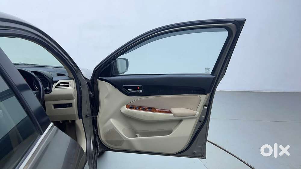 Maruti Suzuki Dzire 1.2 Vxi Amt, 2018, Petrol
