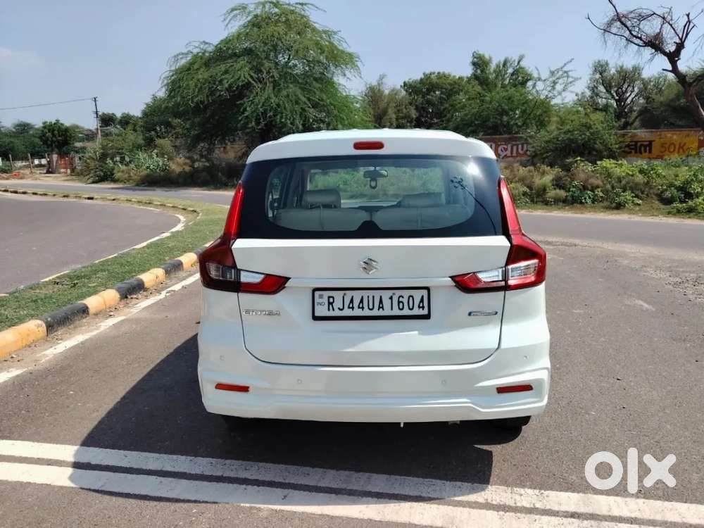 Maruti Suzuki Ertiga 1.5 Vxi, 2021, Petrol