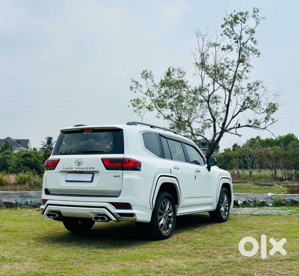 Toyota Land Cruiser 3.3 Zx Diesel, 2022, Diesel