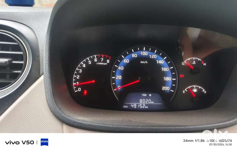 Hyundai Xcent Petrol 2015