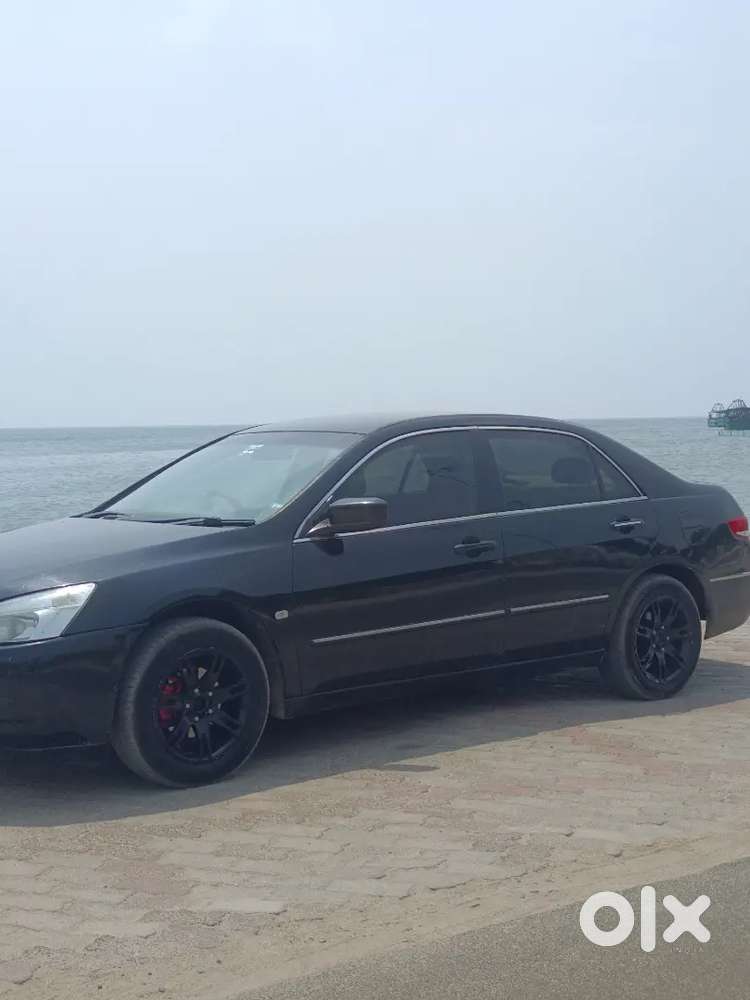 Honda Accord 2005 Petrol Well Maintained