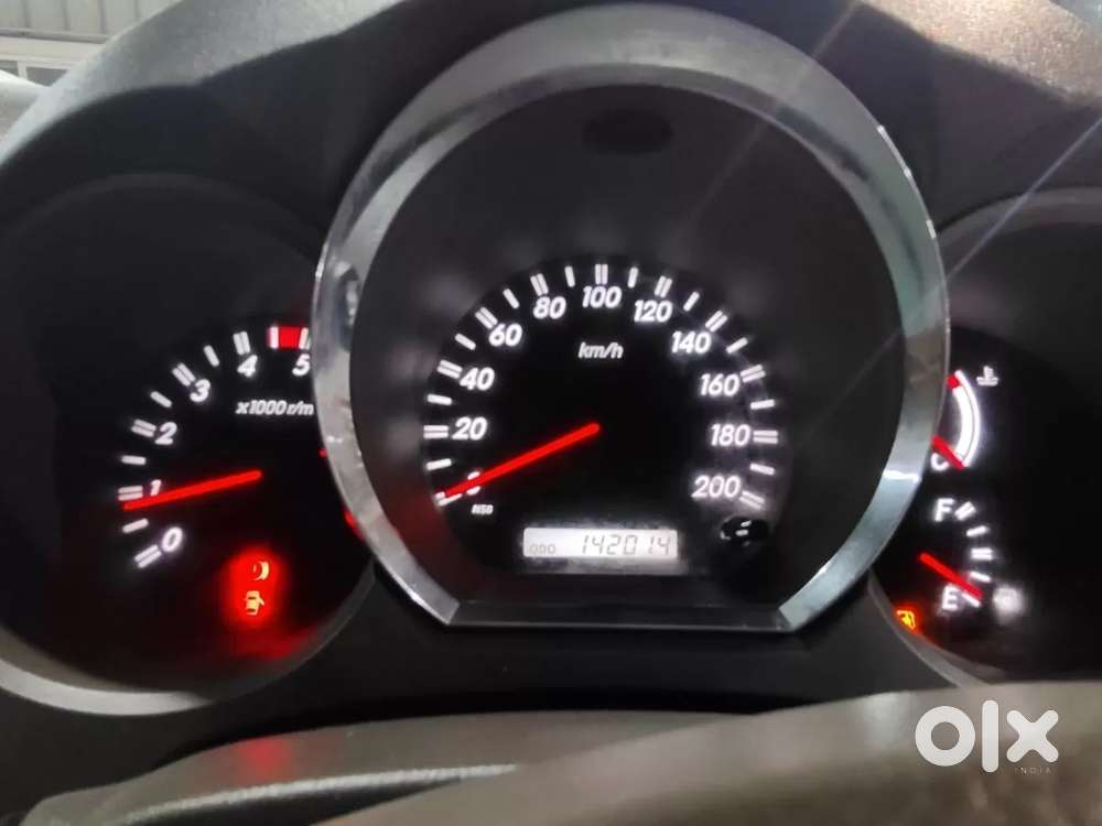 Toyota Fortuner, 2011, Diesel