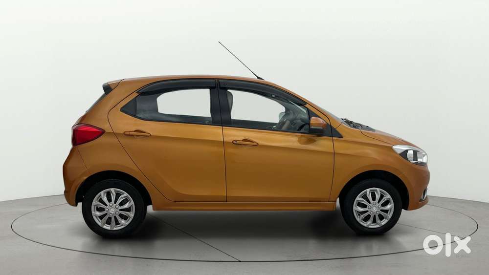 Tata Tiago 1.2 Revotron XZ, 2016, Petrol