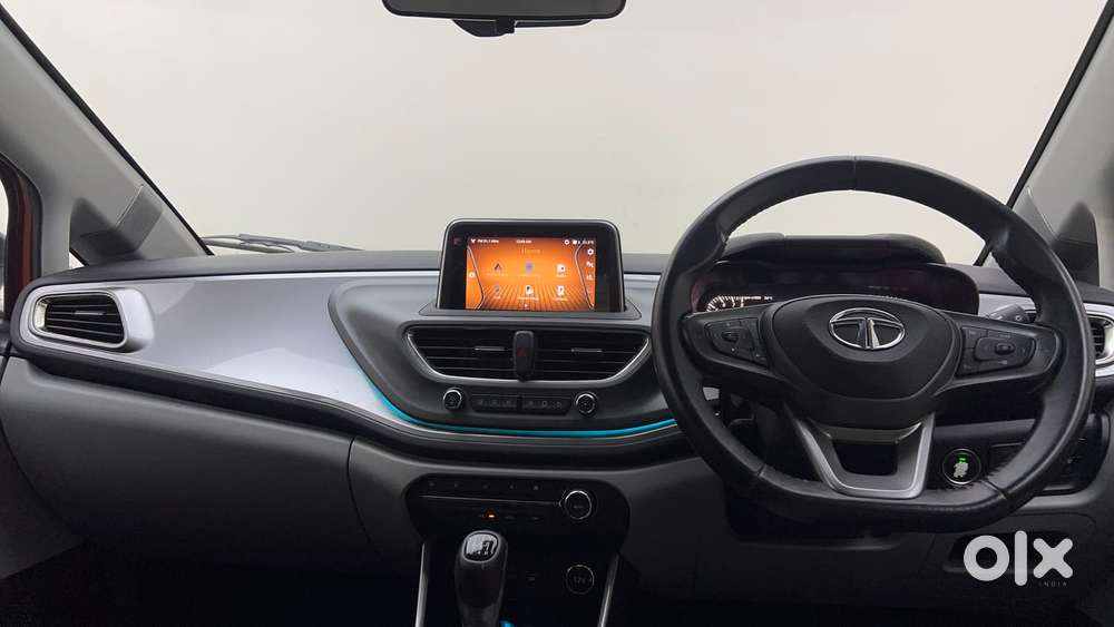 Tata Altroz Xz, 2020, Petrol