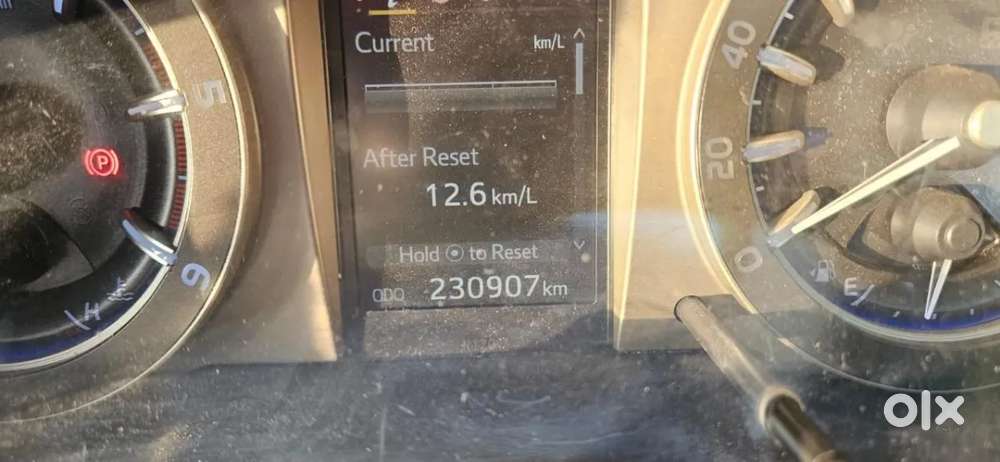 Toyota Innova Crysta, 2016, Diesel