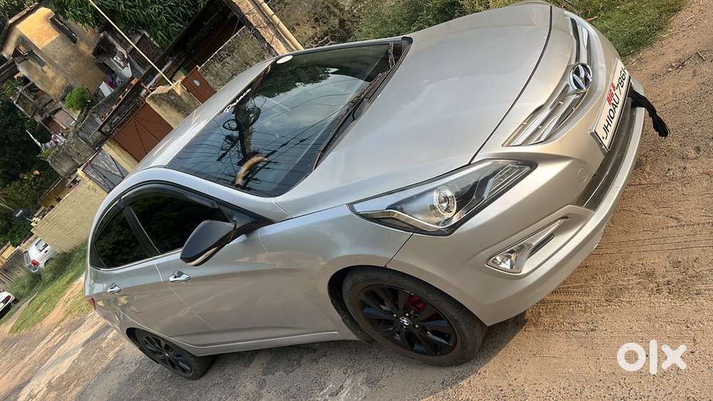 Hyundai Fluidic Verna Petrol Well Maintained