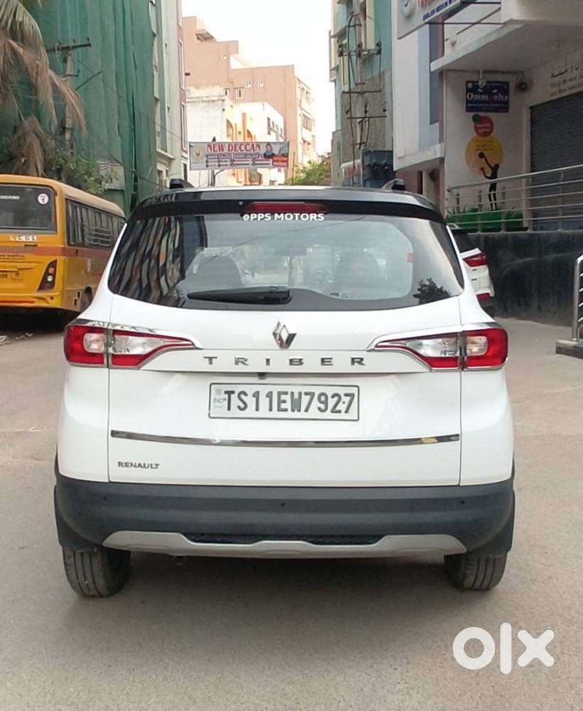 Renault Triber Rxz, 2022, Petrol