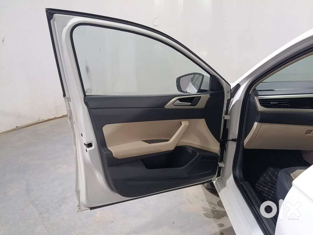 Volkswagen Virtus Highline Plus 1.0 Tsi At, 2022, Petrol