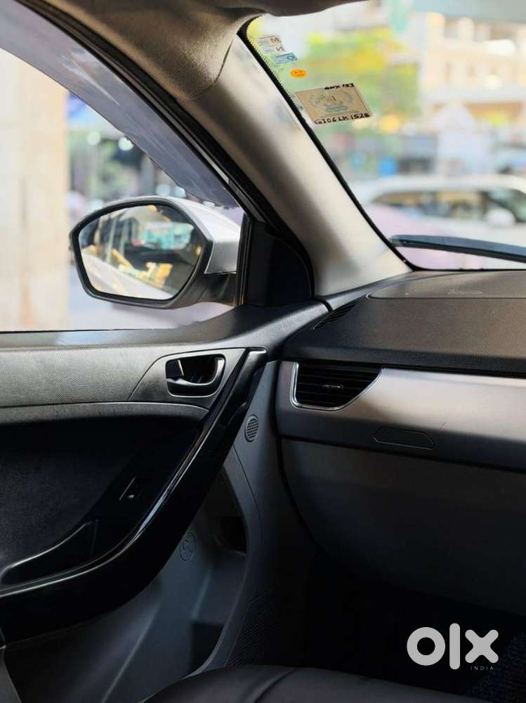 Tata Nexon 1.5 Revotorq Xt, 2018, Petrol