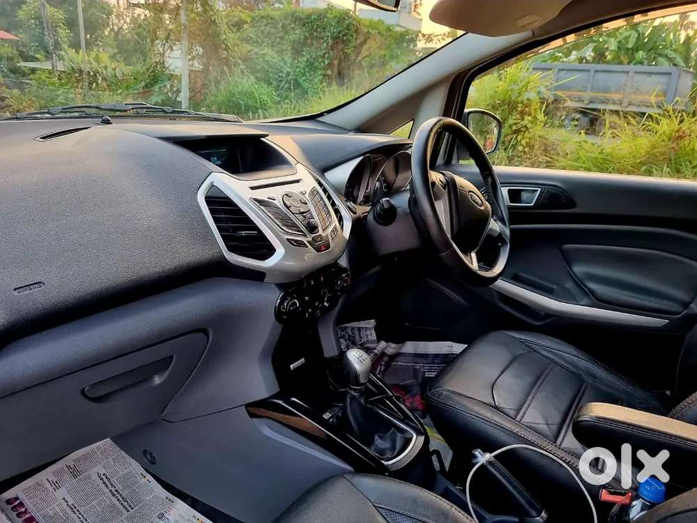 Ford Ecosport 2016 Petrol 90000 Km Driven