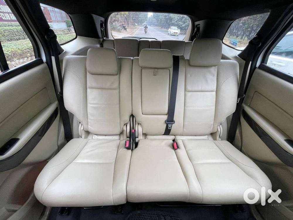 Ford Endeavour 3.2 Titanium At 4x4, 2017, Diesel