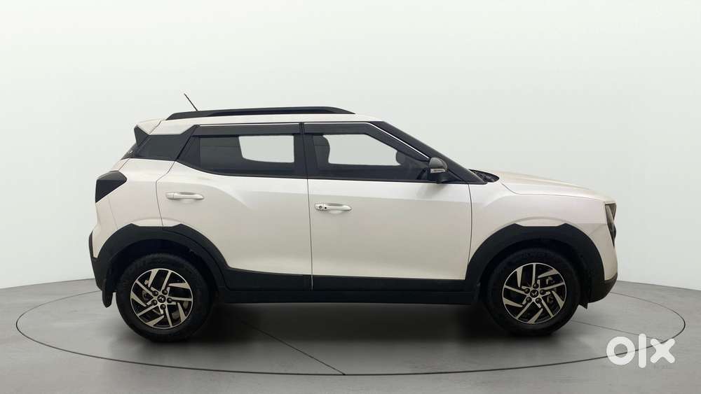 Mahindra Xuv 3xo Ax5l 1.2 Petrol At, 2024, Petrol