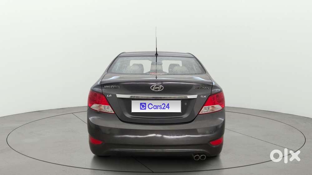 Hyundai Verna Fluidic 1.6 Vtvt Sx, 2013, Petrol