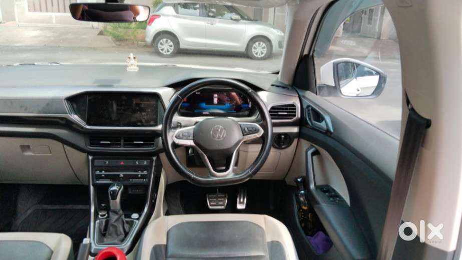Volkswagen Taigun 1.0 Tsi Topline At, 2023, Petrol