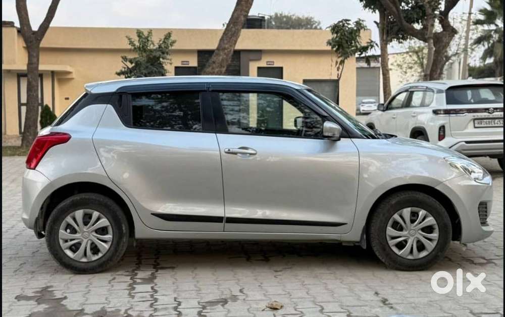 Maruti Suzuki Swift Vxi Optional, 2019, Petrol
