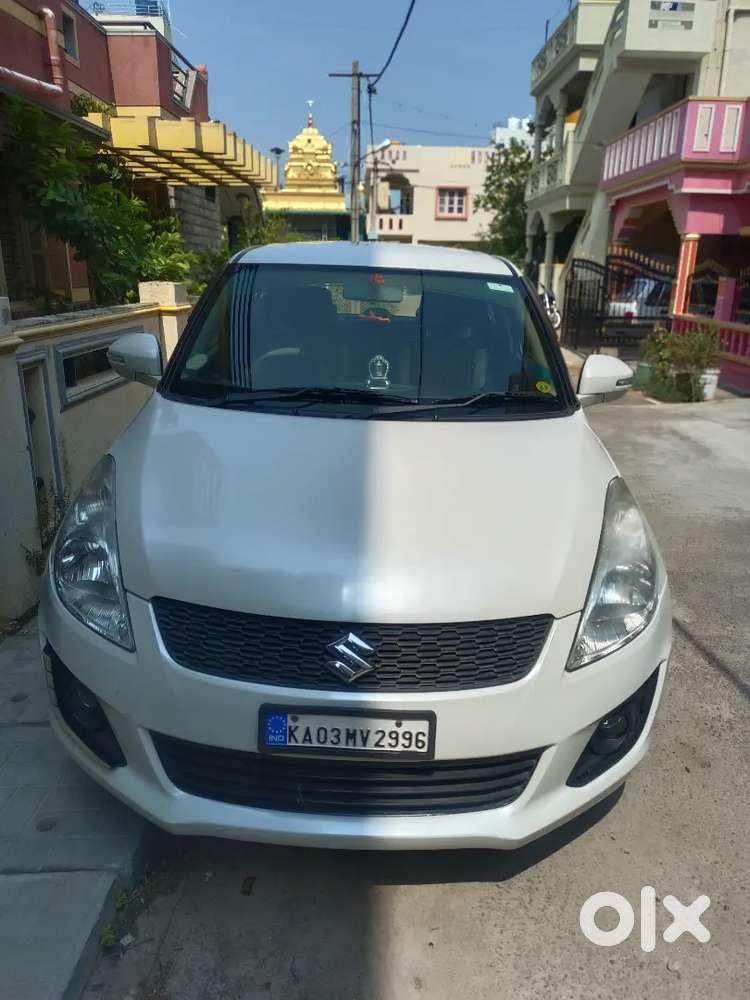Maruti Suzuki Swift 2015 Manual Petrol