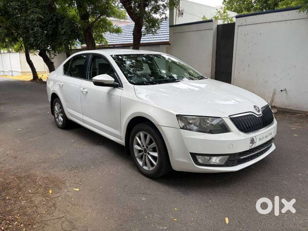 Skoda Octavia Ambition 2.0 Tdi At, 2013, Diesel