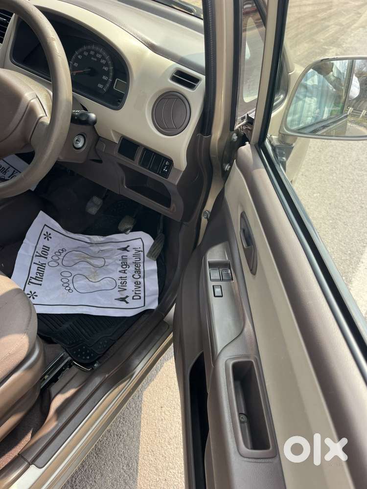 Maruti Suzuki Zen Estilo Lxi Bs Iv, 2011, Petrol