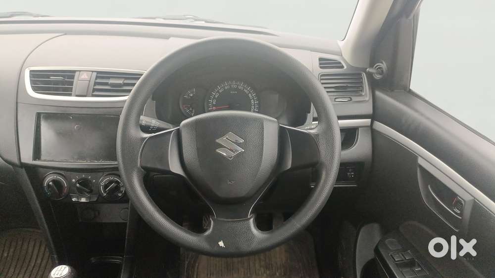 Maruti Suzuki Swift 1.2 Lxi (o), 2015, Petrol