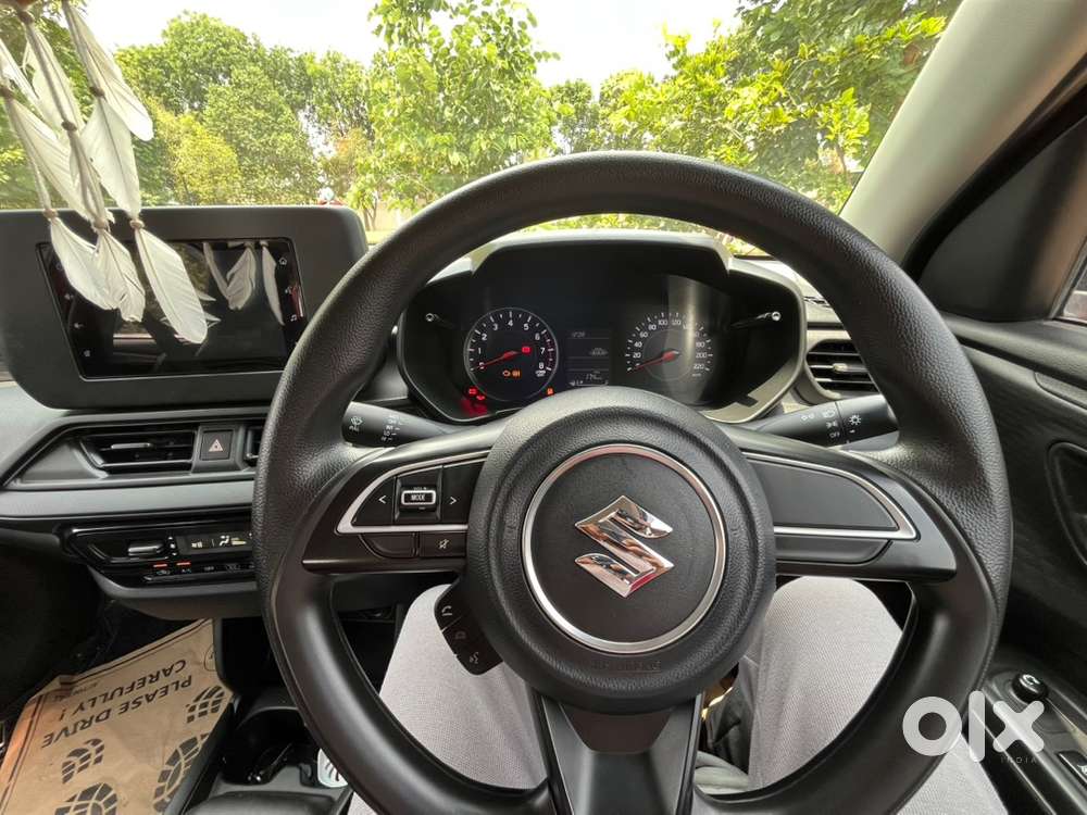 Maruti Swift Vxi 2024