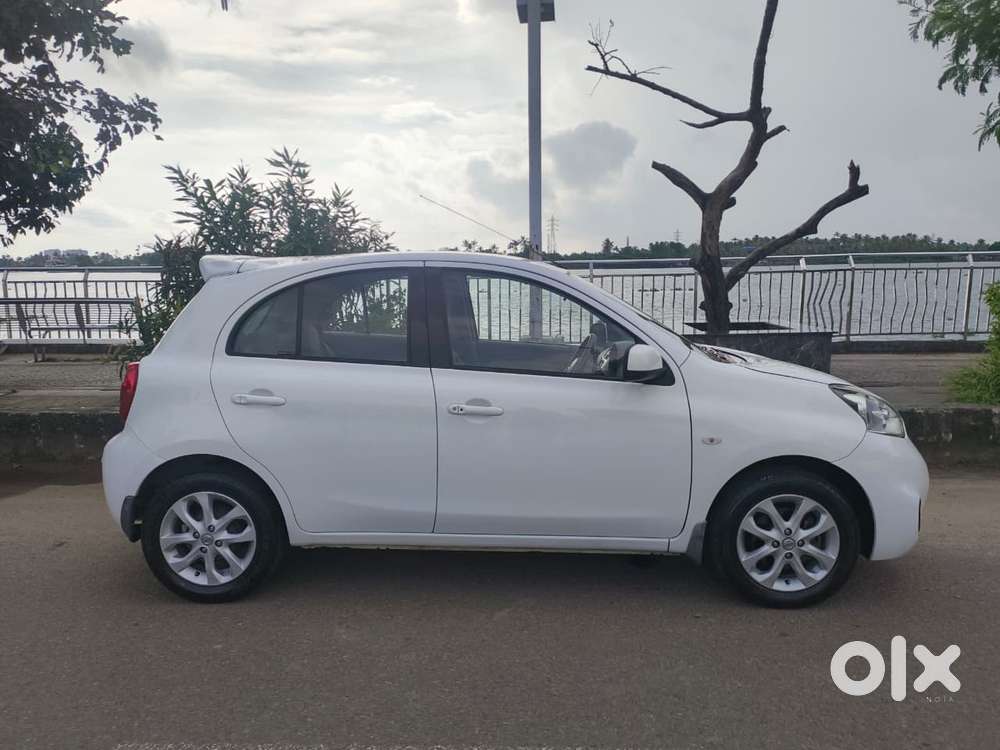 Nissan Micra Xv Cvt, 2015, Petrol