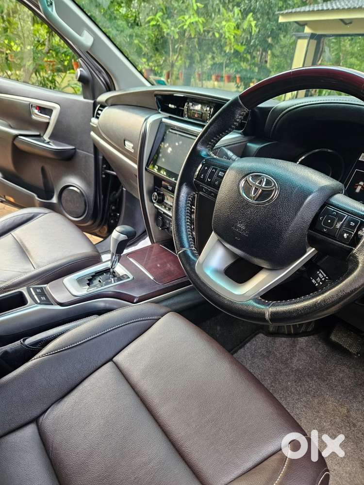 Fortuner Automatic,two Wheeler Drive