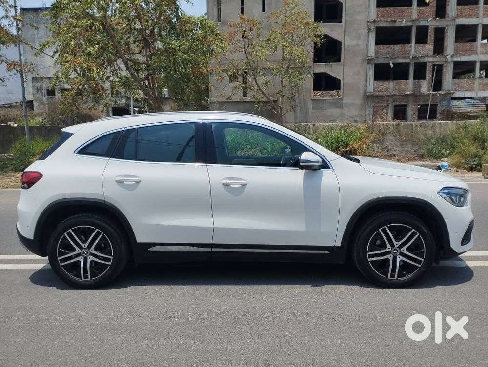 Mercedes-benz Gla 200, 2023, Petrol