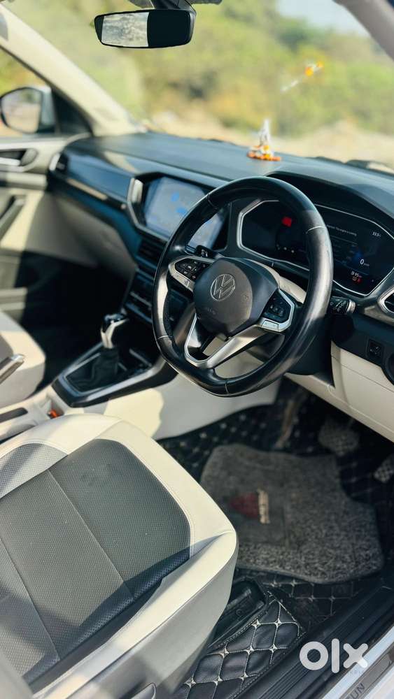 Volkswagen Taigun Topline 1.0 Tsi At (electric Seats), 2022, Petrol