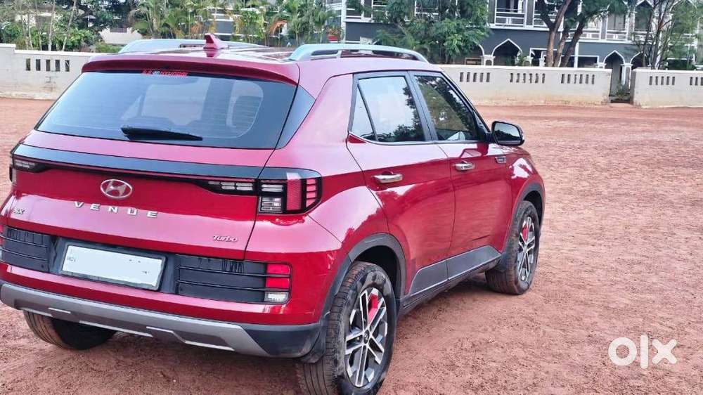 Hyundai Venue 1.0 Turbo Dct Sx(o)  Top Model  Automatic  Excellent