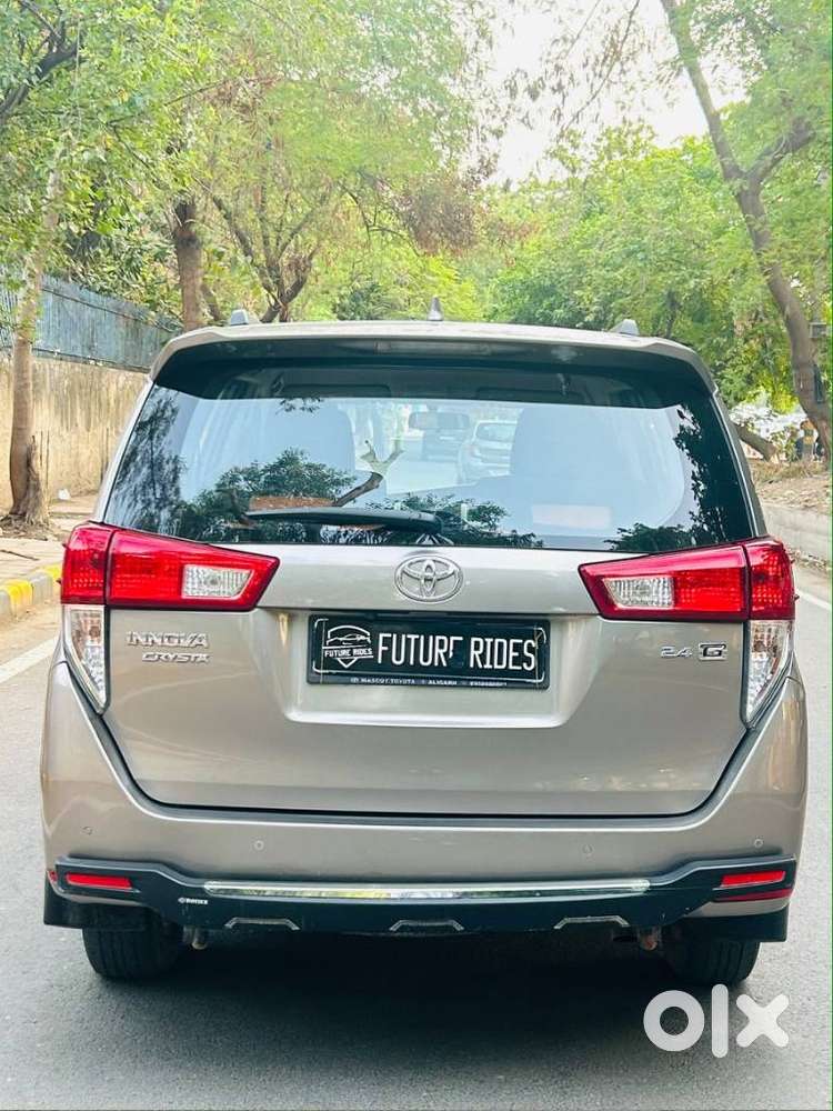 Toyota Innova Crysta [2020-ongoing] 2.4 Gx 7 Str, 2022, Diesel
