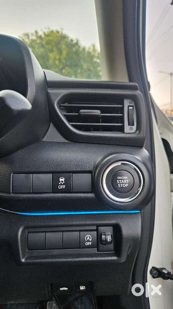 Maruti Suzuki Swift Vxi Optional, 2024, Petrol