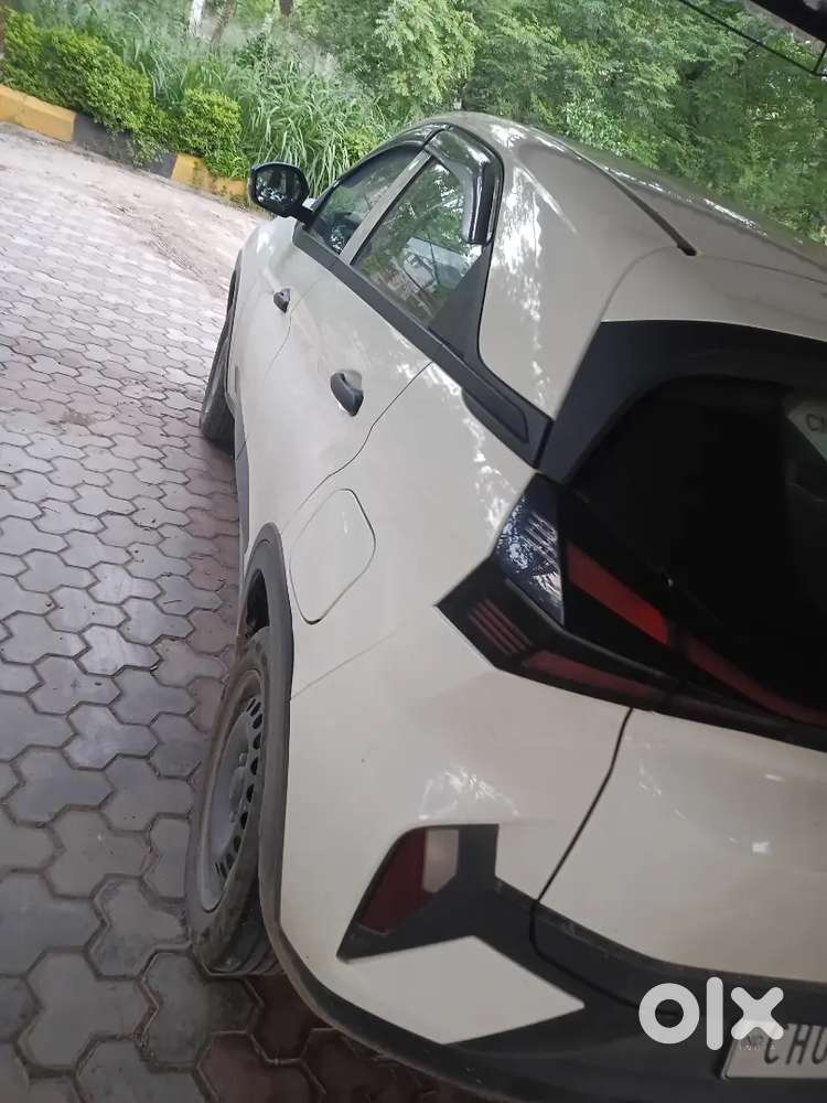 Tata Nexon Smart Plus 2025