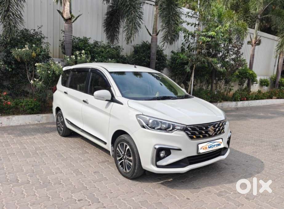 Maruti Suzuki Ertiga 1.5 Zxi Plus Shvs, 2022, Petrol