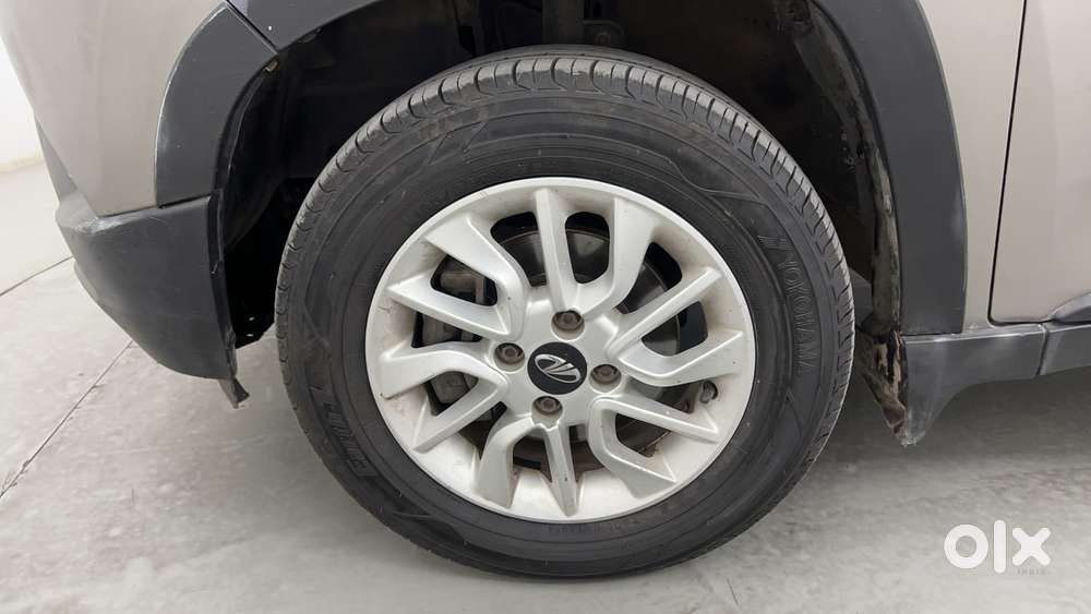 Mahindra Kuv 100 Mfalcon G80 K8, 2016, Petrol