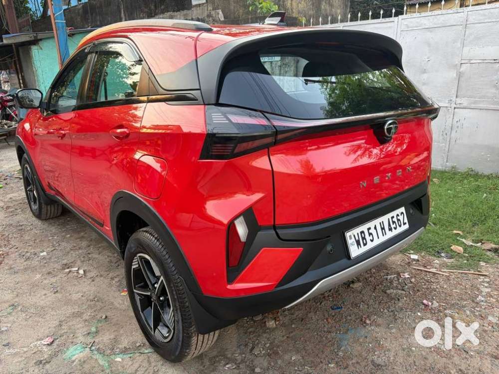 Tata Nexon Creative Plus S 1.2 Revotron Petrol 6 Mt, 2025, Petrol