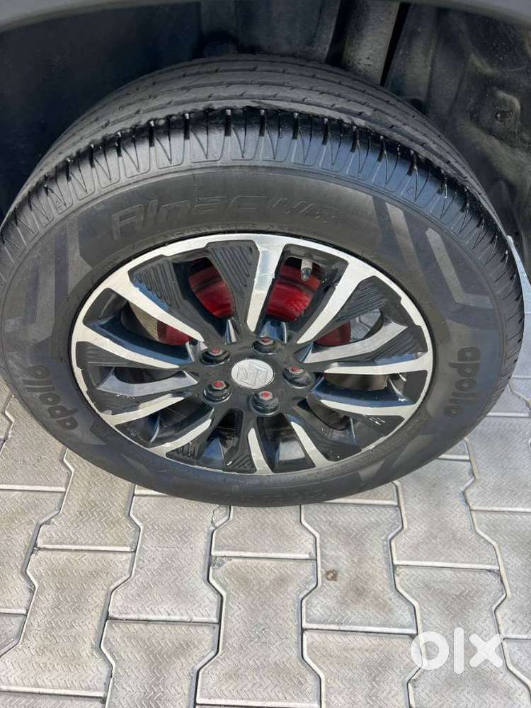 Maruti Suzuki Brezza 1.5 Vxi Smart Hybrid, 2020, Petrol